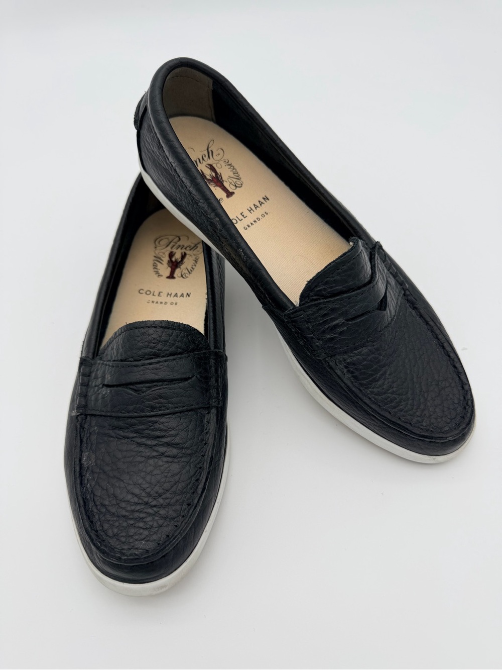 Cole Haan Women’s Pinch Loafers Size 7 Black with White Sole Leather Upper GUC